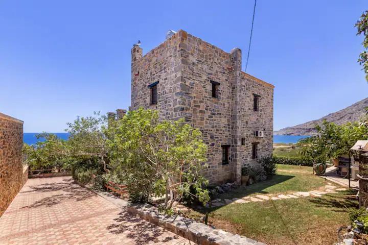 Traditional Stone House By The Sea... Kapetanianá Extérieur photo